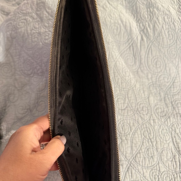 Kate Spade Disney laptop case - Picture 3 of 7